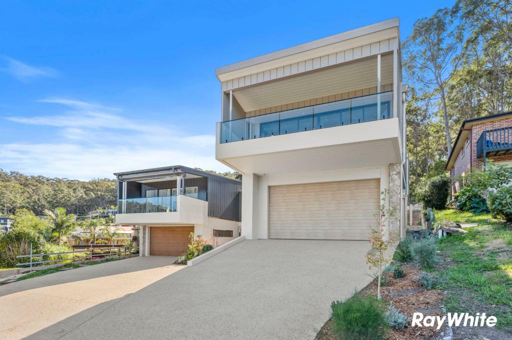 6 Alexander Pl, North Narooma, NSW 2546