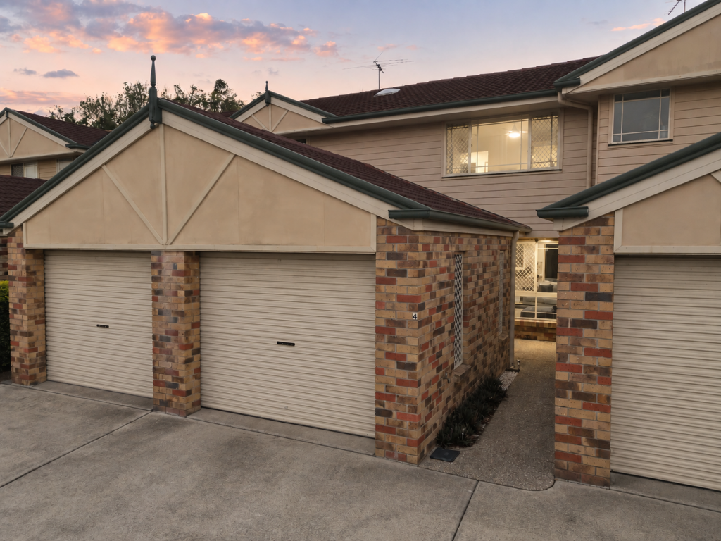 4/10 Gloriana St, Morningside, QLD 4170