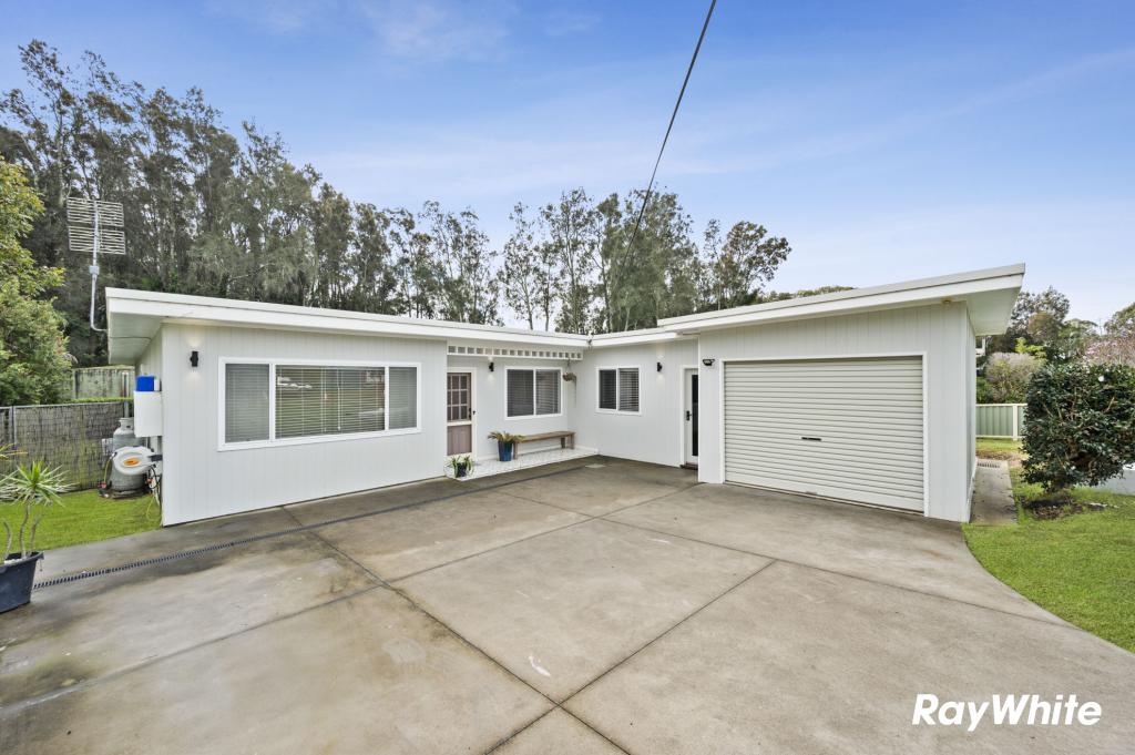 7 Lurnea Ave, Bawley Point, NSW 2539