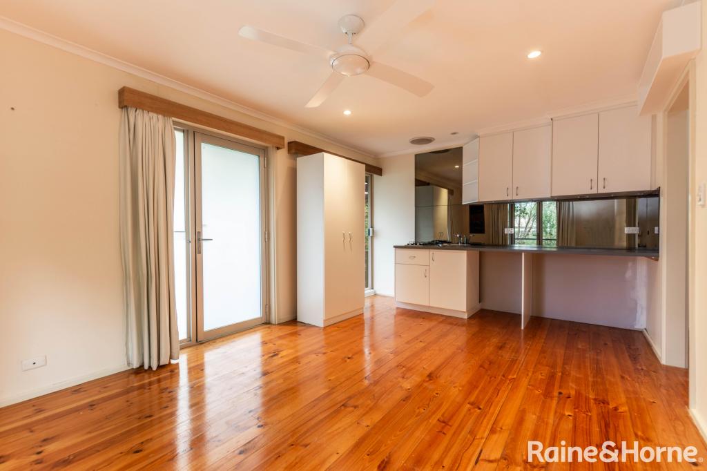 16 A University Way, Bellevue Heights, SA 5050