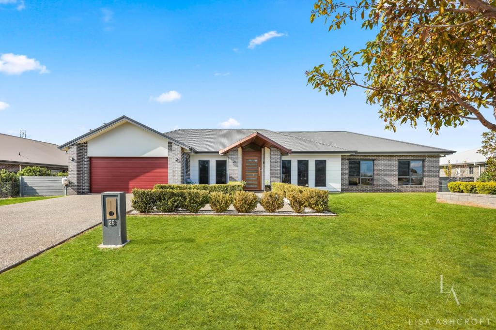 26 BLUEBELL WAY, MOORE CREEK, NSW 2340