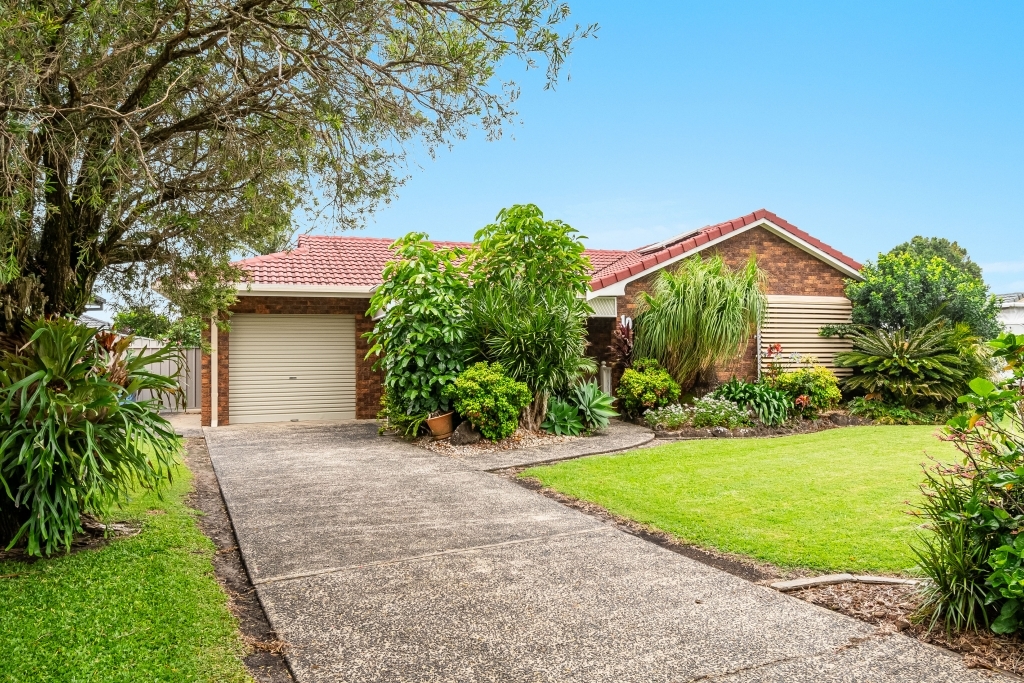 10 Spinnaker Cres, West Ballina, NSW 2478