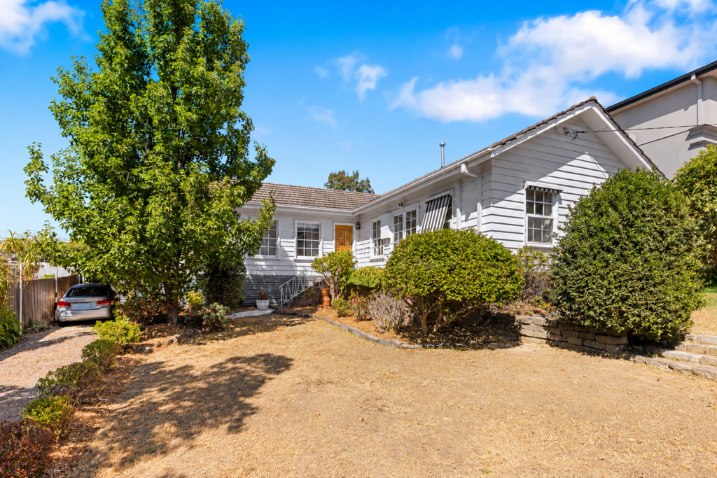 16 Barbara Ave, Glen Waverley, VIC 3150