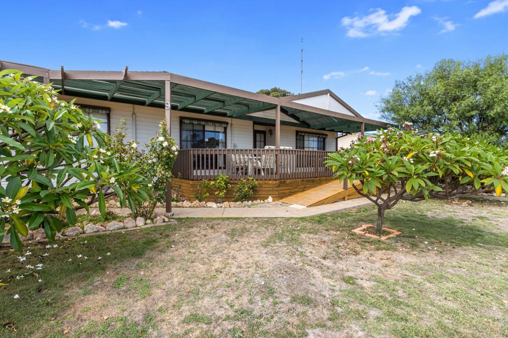 219 Songvaar Rd, Port Victoria, SA 5573