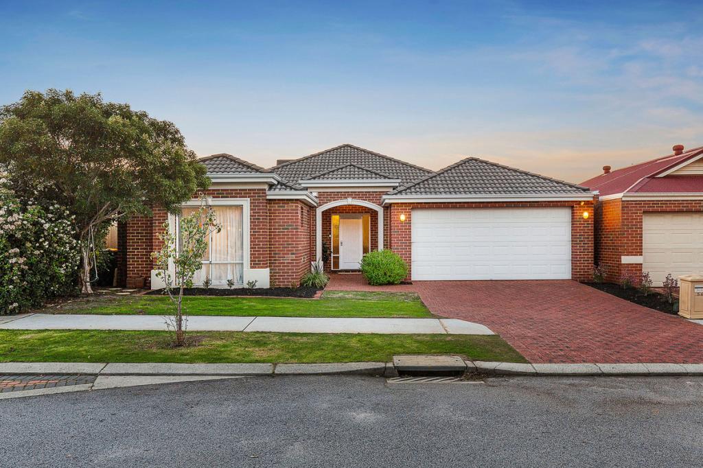 54 Claridge Cir, Thornlie, WA 6108