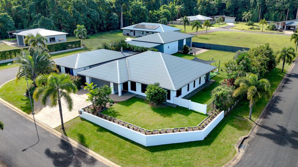 2 Purtaboi Cl, Mission Beach, QLD 4852