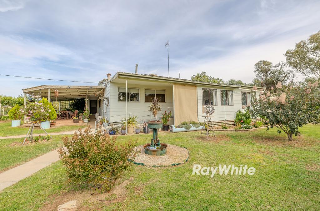 310 Poole Rd, Ouyen, VIC 3490