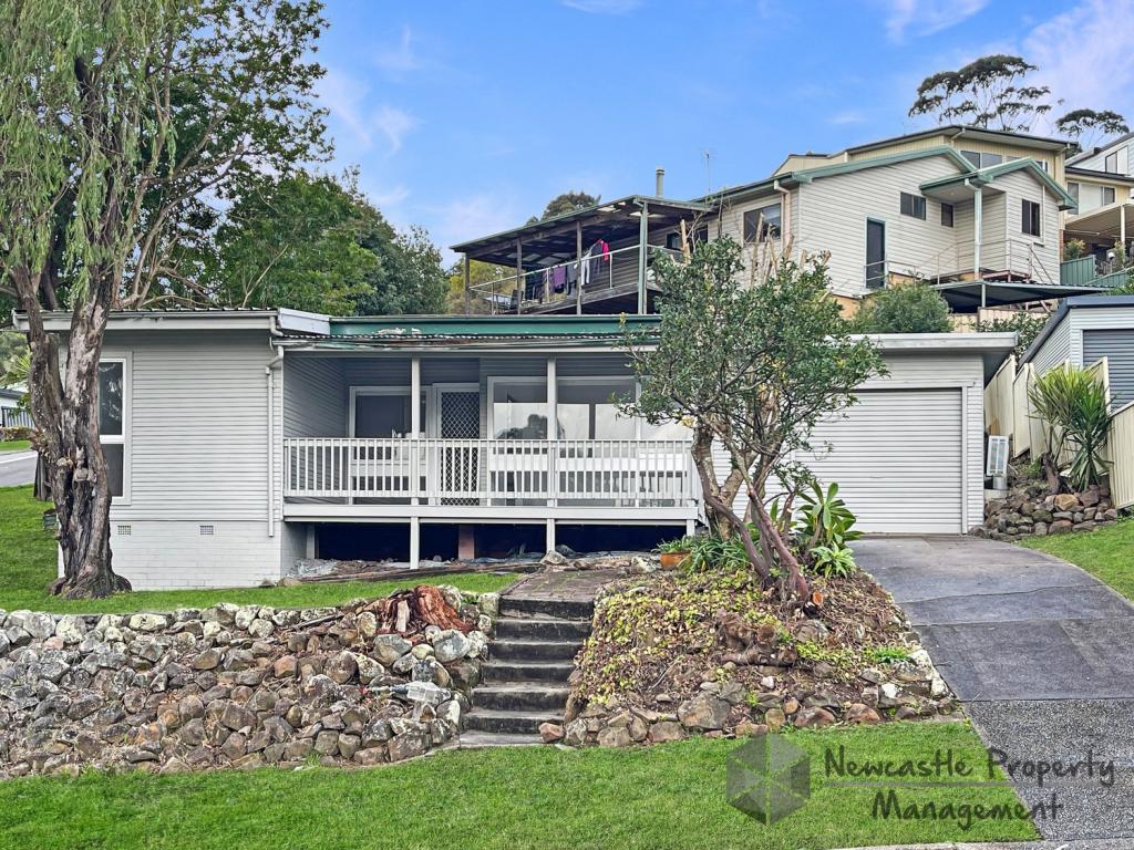 12 Cambridge Dr, Garden Suburb, NSW 2289