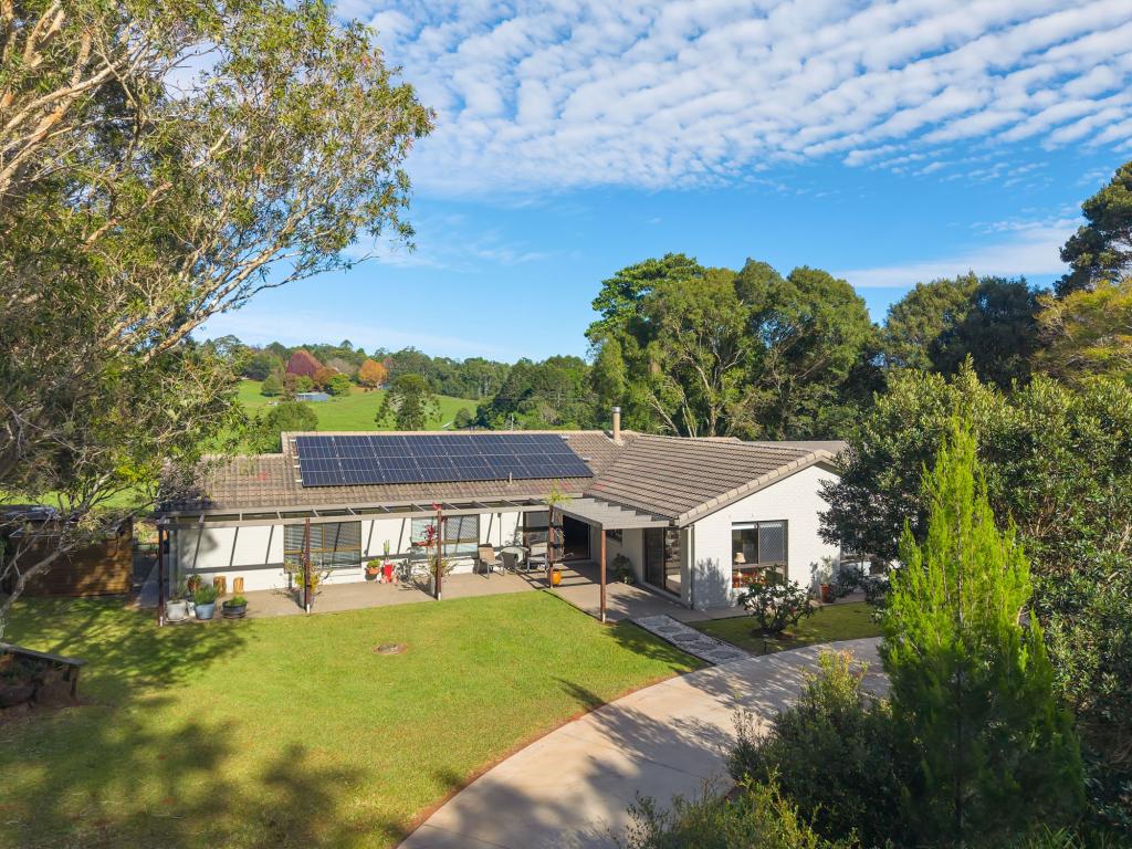 25 Murer Dr, North Maleny, QLD 4552