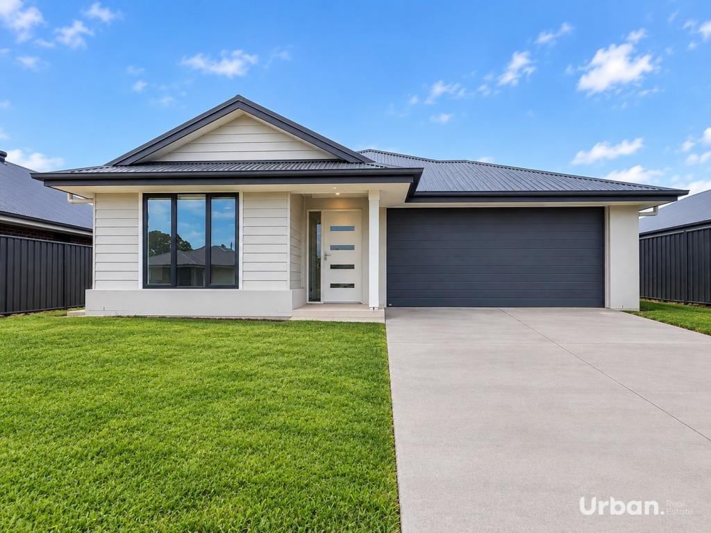 17 Birmingham Cct, Bellbird, NSW 2325