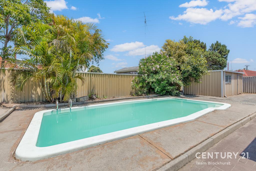 3 Lachlan Rd, Thornlie, WA 6108