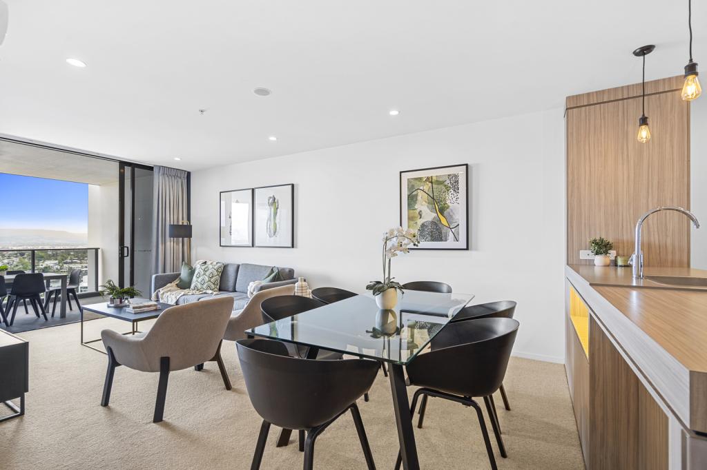 98/31 Queensland Ave, Broadbeach, QLD 4218