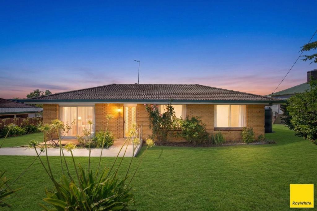 8 Bligh Ave, Uralla, NSW 2358