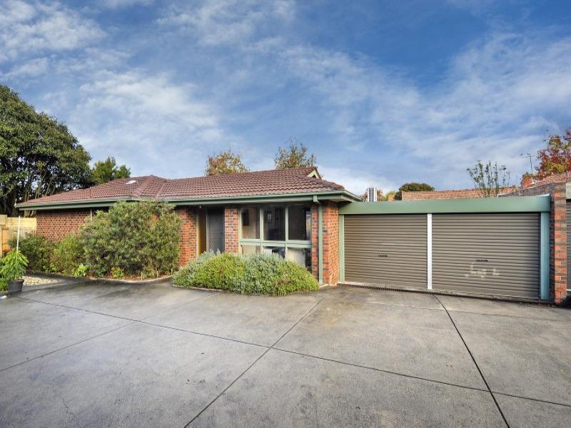 4/32 BARCELONA ST, BOX HILL, VIC 3128