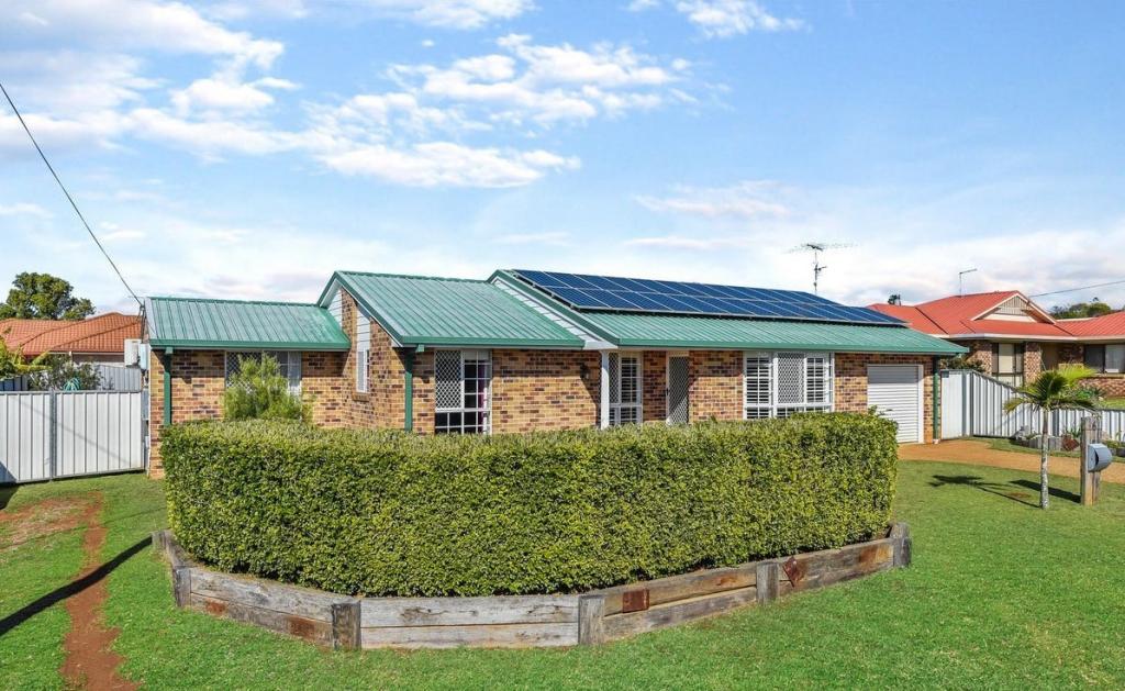 6 Fischer Ct, Kearneys Spring, QLD 4350