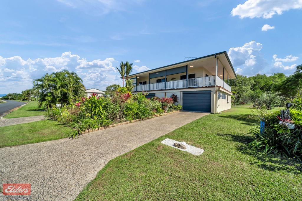65 Taylor St, Tully Heads, QLD 4854