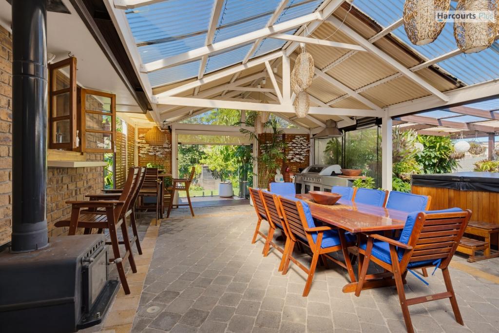 3 Karoola Ct, Hallett Cove, SA 5158