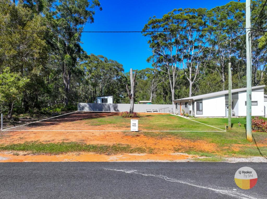 16 Kurrajong Rd, Russell Island, QLD 4184