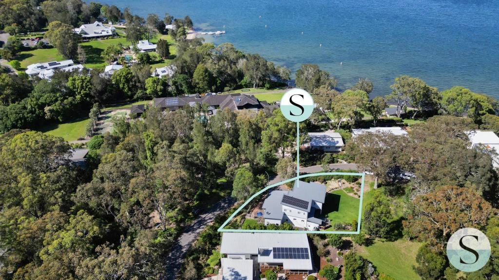 24 Lake Point Way, Murrays Beach, NSW 2281