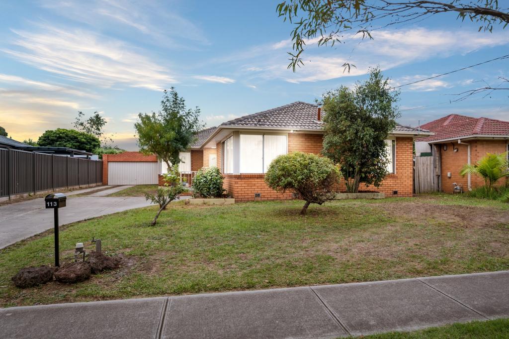 113 South Circular Rd, Gladstone Park, VIC 3043