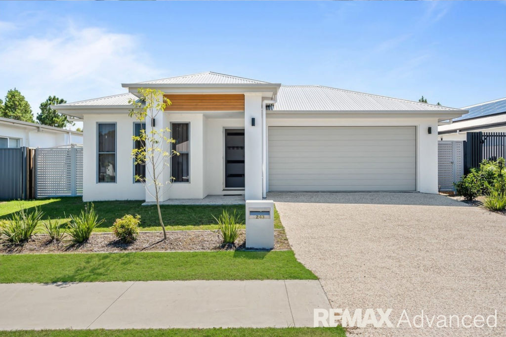 243 FRESHWATER DR, BANKSIA BEACH, QLD 4507