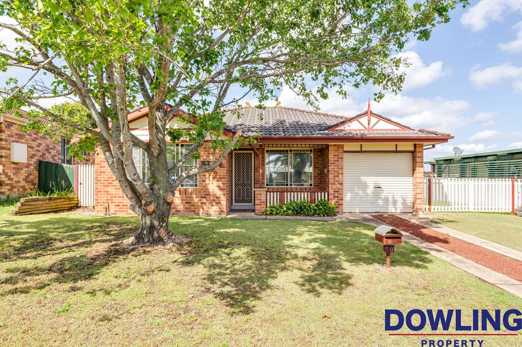 70 Waterbush Cres, Woodberry, NSW 2322