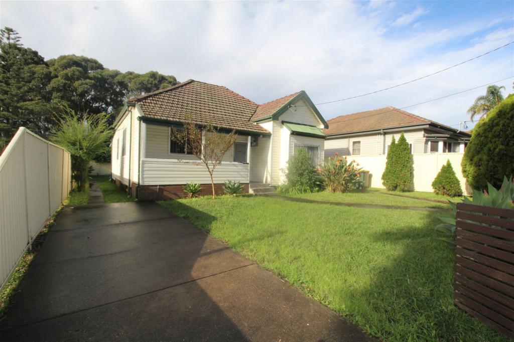 52 Robinson Street Nth, Wiley Park, NSW 2195