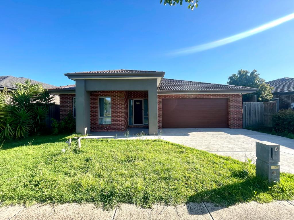 8 Marblelight Way, Clyde North, VIC 3978