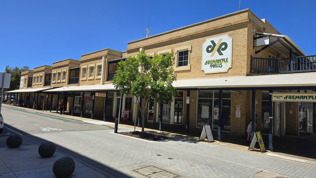 Shop 5 27/35 William St, Fremantle, WA 6160