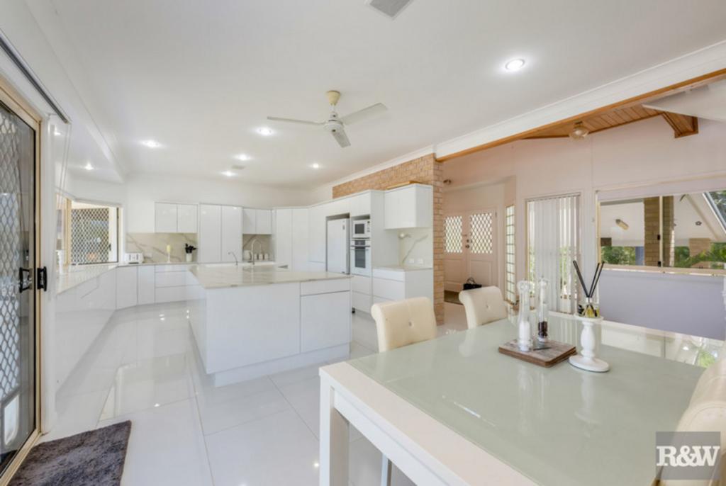 78 Sylvan Dr, Moore Park Beach, QLD 4670