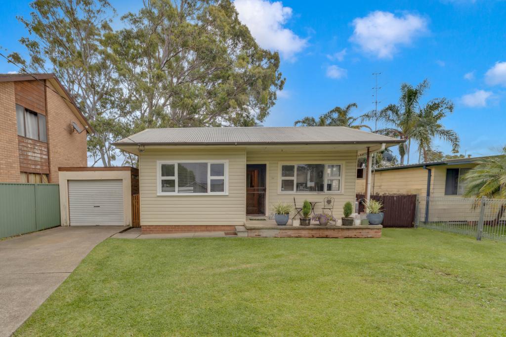 131 TUGGERAWONG RD, WYONGAH, NSW 2259