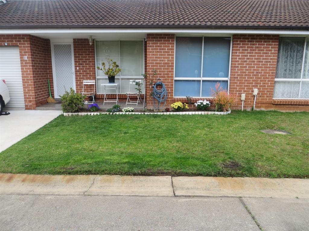 11/6-8 Second Ave, Macquarie Fields, NSW 2564