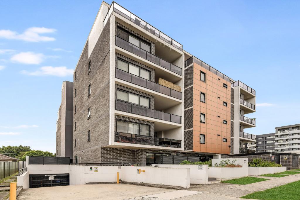302/21-25 Leonard St, Bankstown, NSW 2200