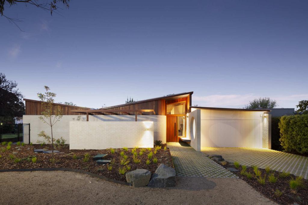 48 Derwent St, Lyons, ACT 2606