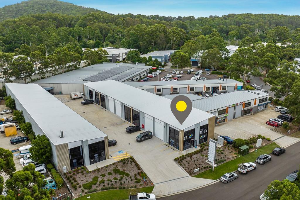 1/2 Fleet Cl, Tuggerah, NSW 2259
