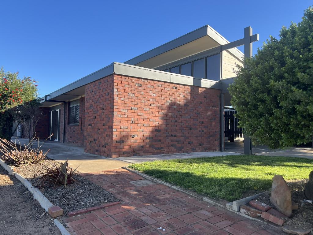 2 Lorraine St, Murray Bridge, SA 5253