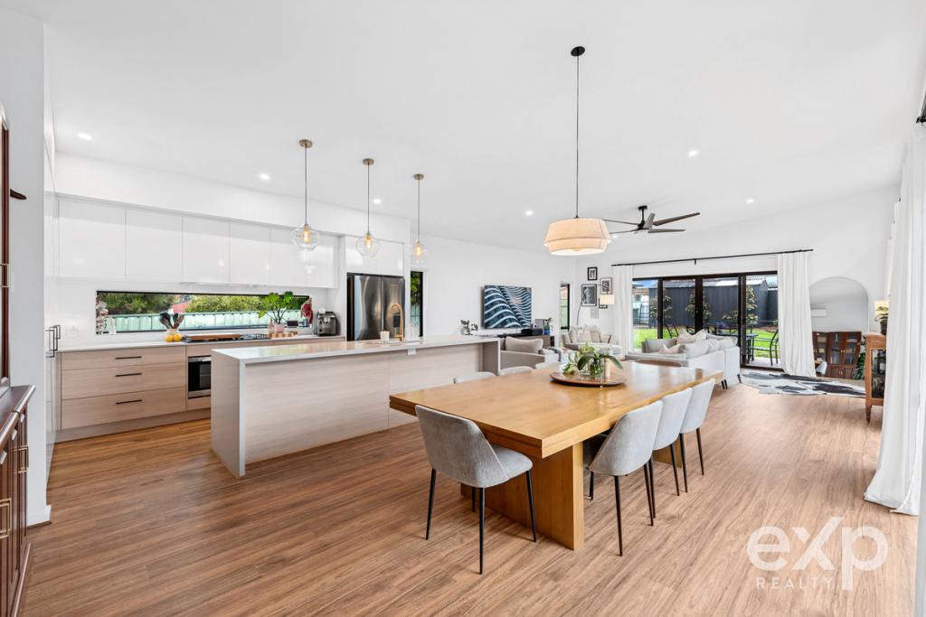23a Louise Cres, Morphett Vale, SA 5162