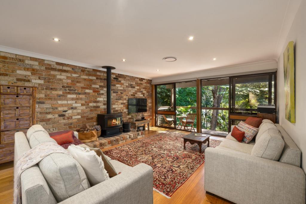 30 Loquat Valley Rd, Bayview, NSW 2104