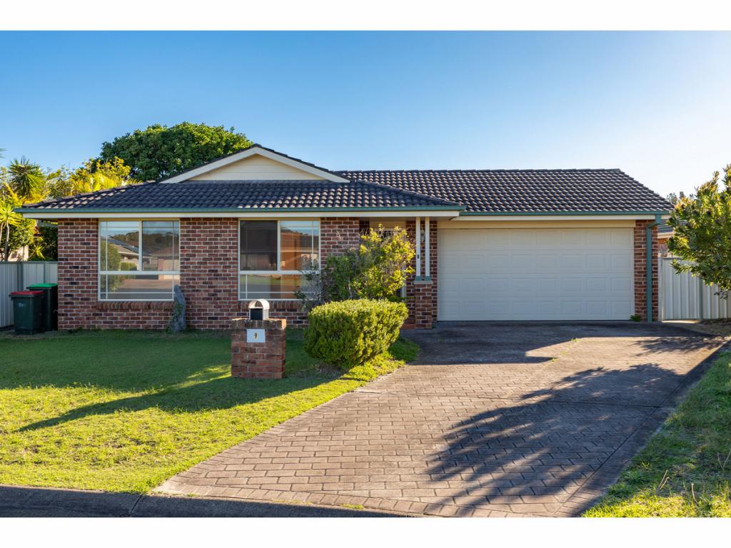 9 Lisa Pl, Forster, NSW 2428
