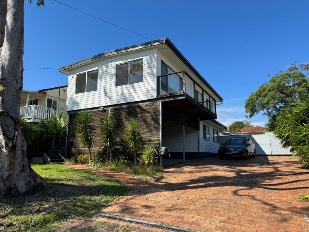 33 Dianne Ave, Lake Munmorah, NSW 2259