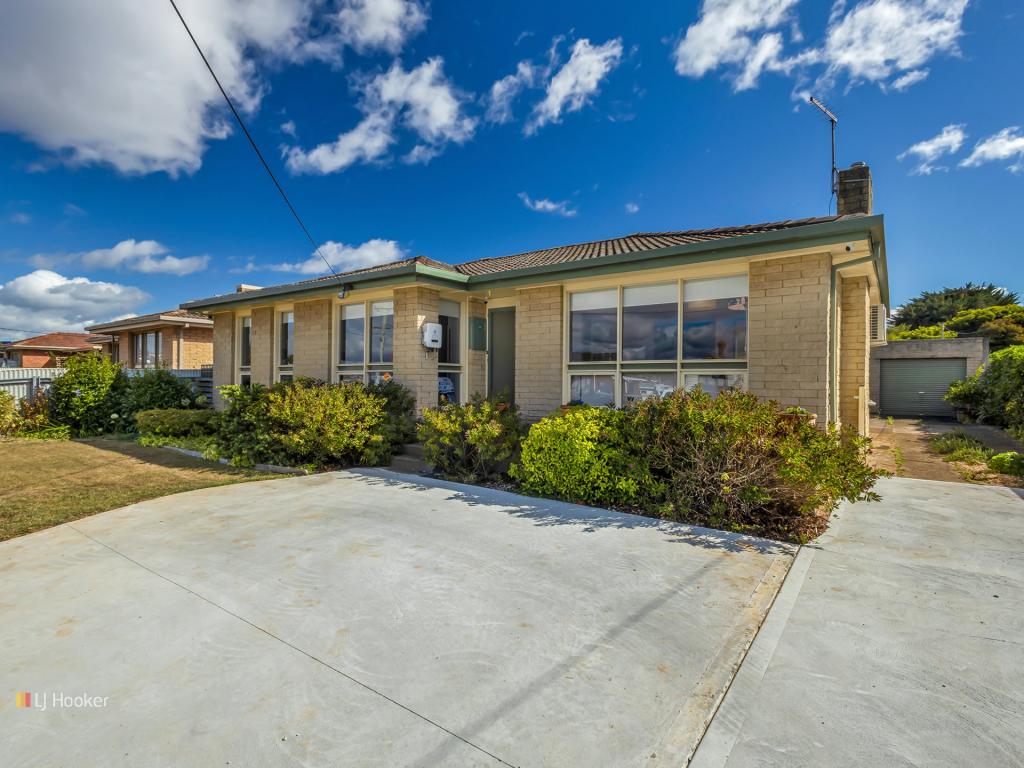 98 Tasman St, Devonport, TAS 7310