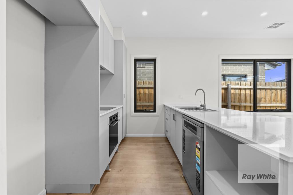 32b Helene St, Ardeer, VIC 3022