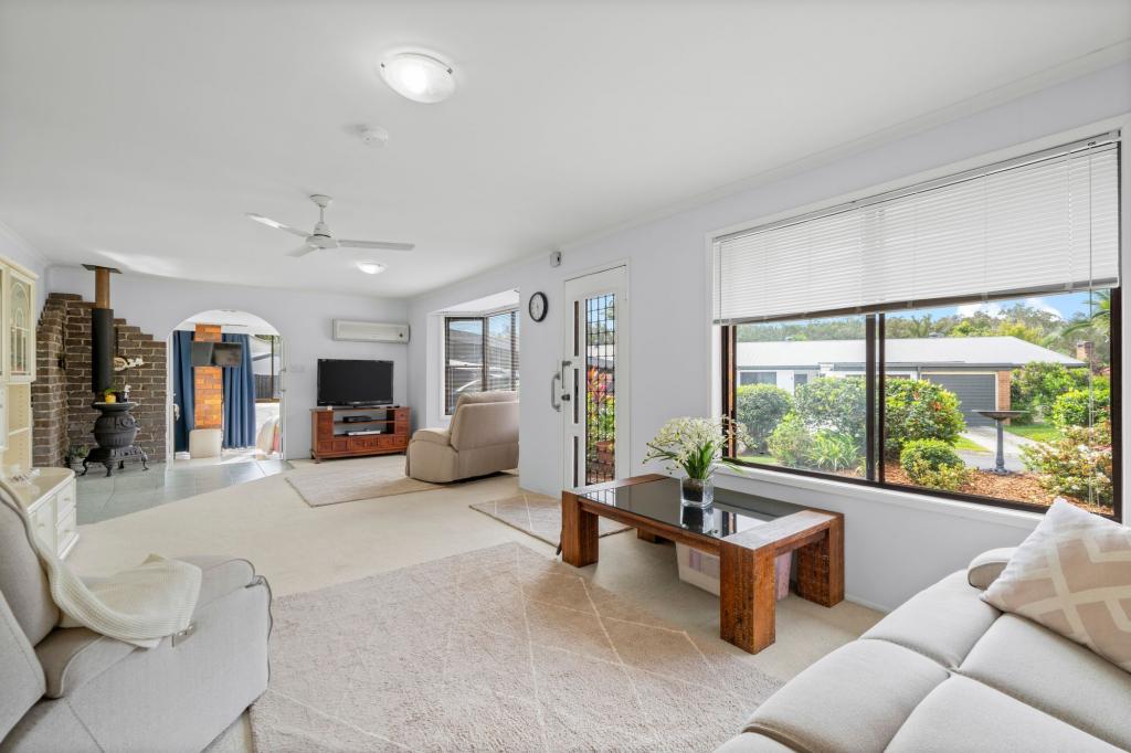 1 Meadow Way Ct, Merrimac, QLD 4226