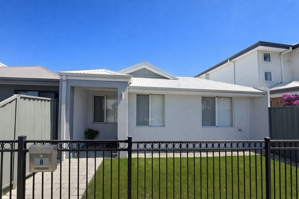 8 Jandari Mews, Success, WA 6164