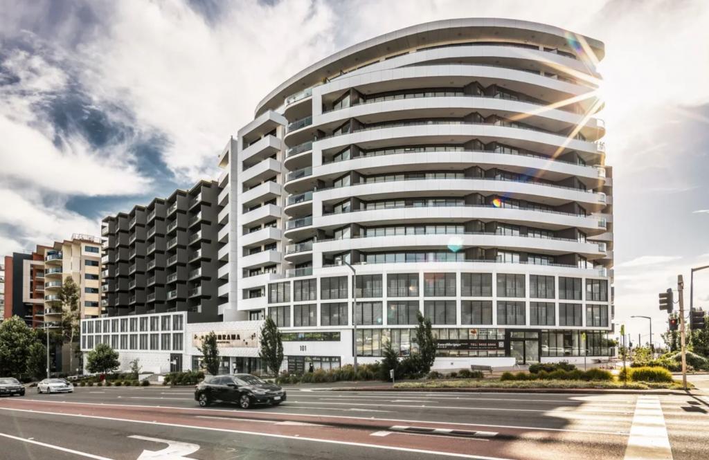 802/101 Tram Rd, Doncaster, VIC 3108