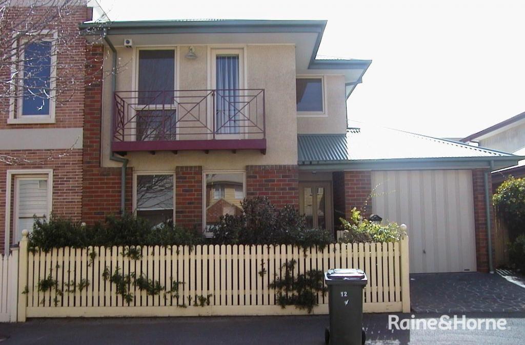 12 Halford Lane, Kensington, VIC 3031