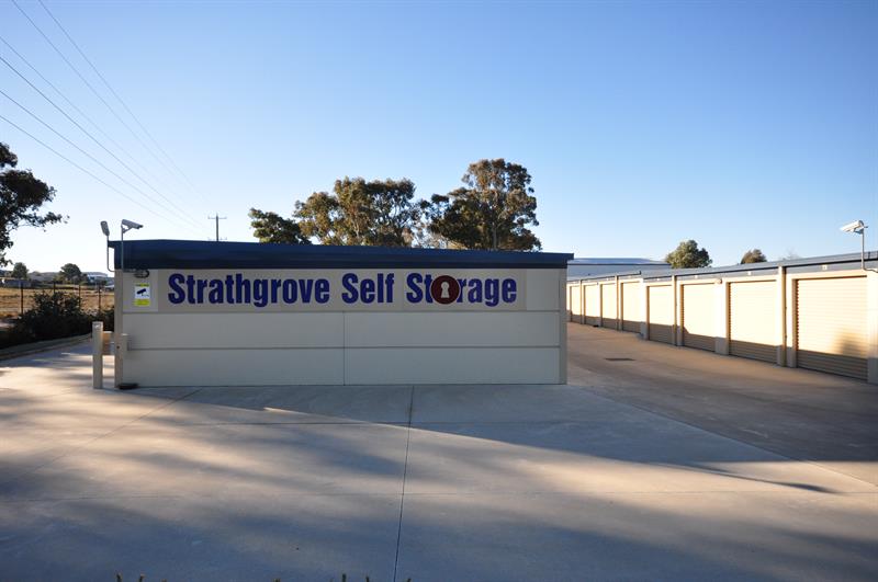 1 STRATHGROVE WAY, ORANGE, NSW 2800