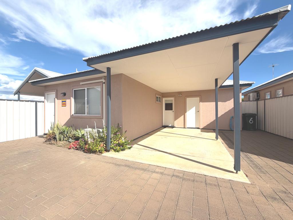6/4 Seakist Rtt, Kalbarri, WA 6536