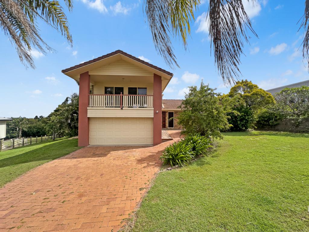 3 Eagle Cl, Craignish, QLD 4655