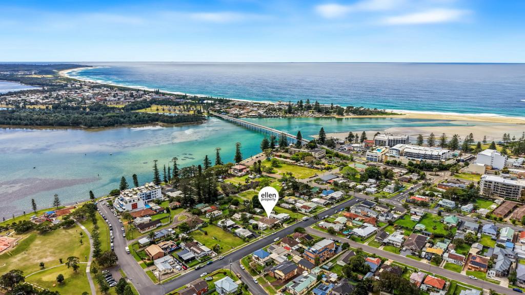 16 MANNING RD, THE ENTRANCE, NSW 2261